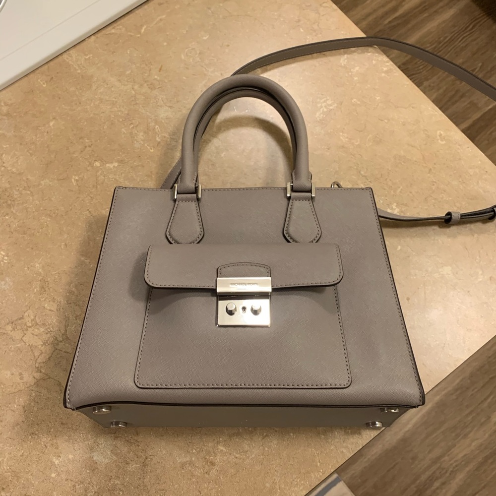 Michael kors Satchel